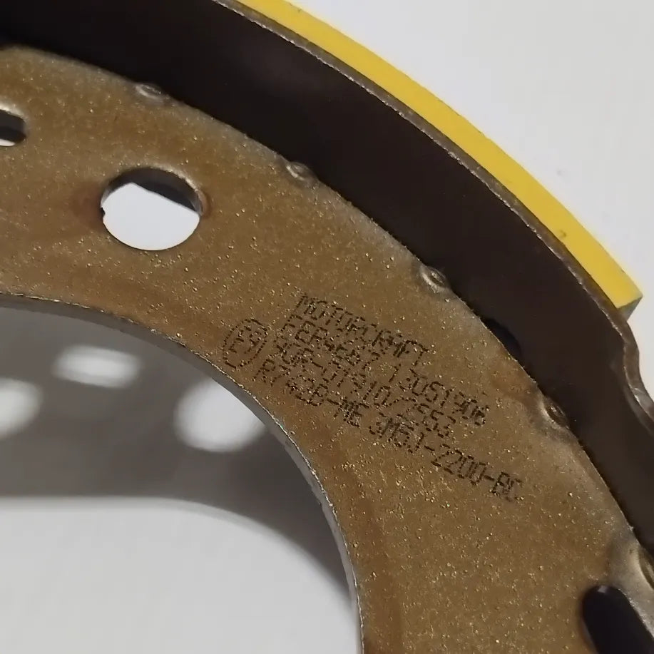 Motocraft - Rear Brake Shoes for Ford Focus Mk2 2004-2011 | 1689600
