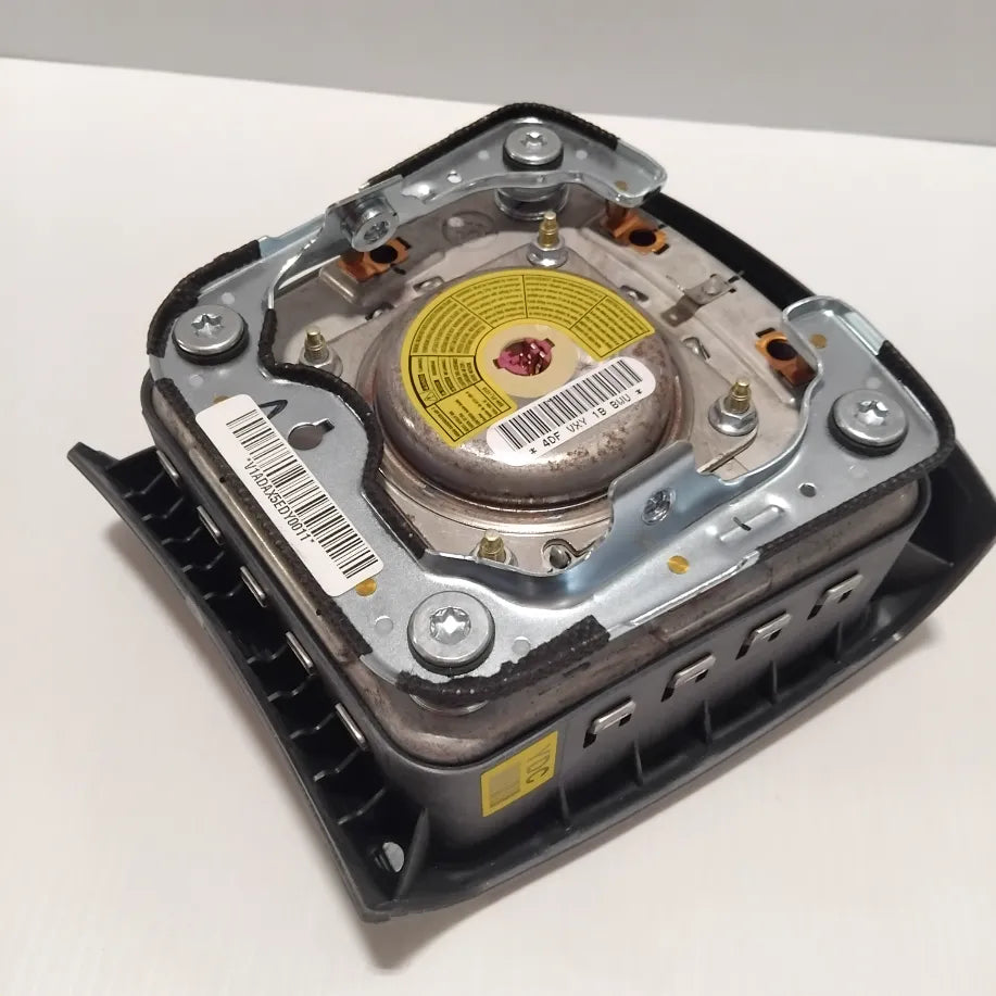 Genuine Steering Wheel Centre Cover - Kia Sorento 2006-2008 | 569003E500CQ