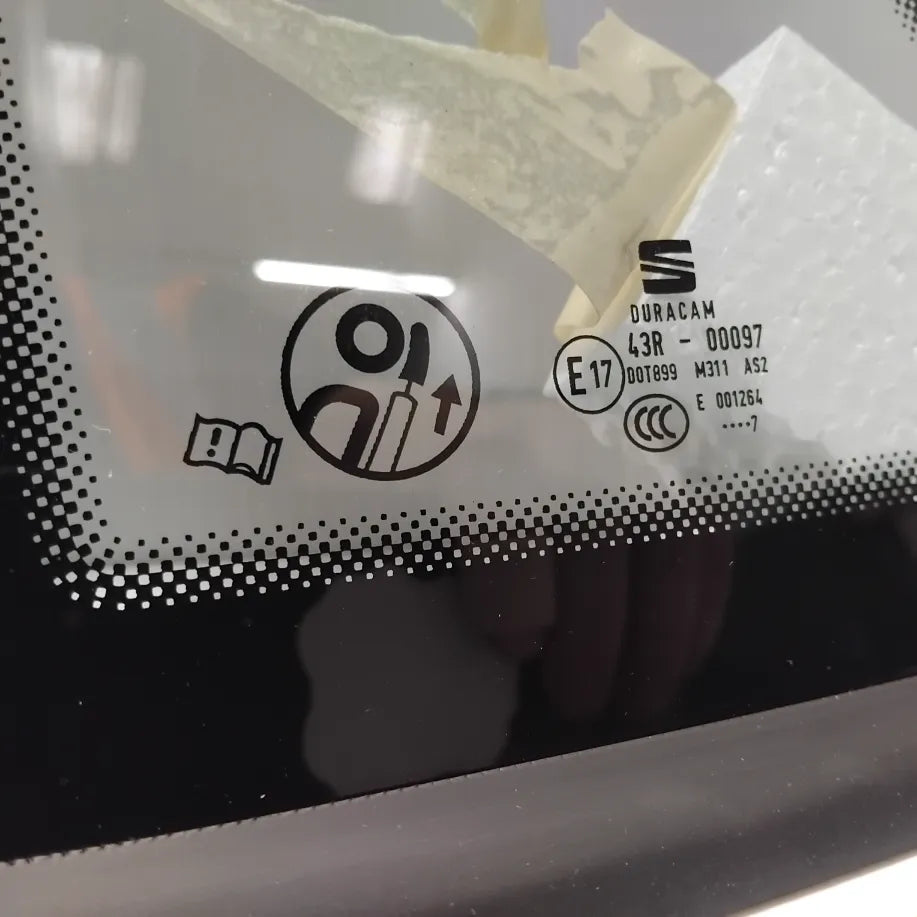 Genuine SEAT Side Windo | 6F0845297PNVB