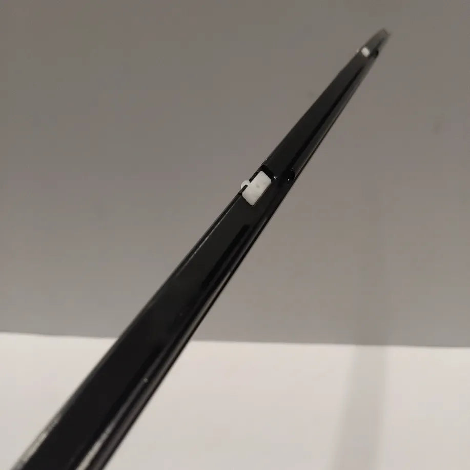 Genuine Kia Mldg-Rr Dr Opng W/St | 831352T000