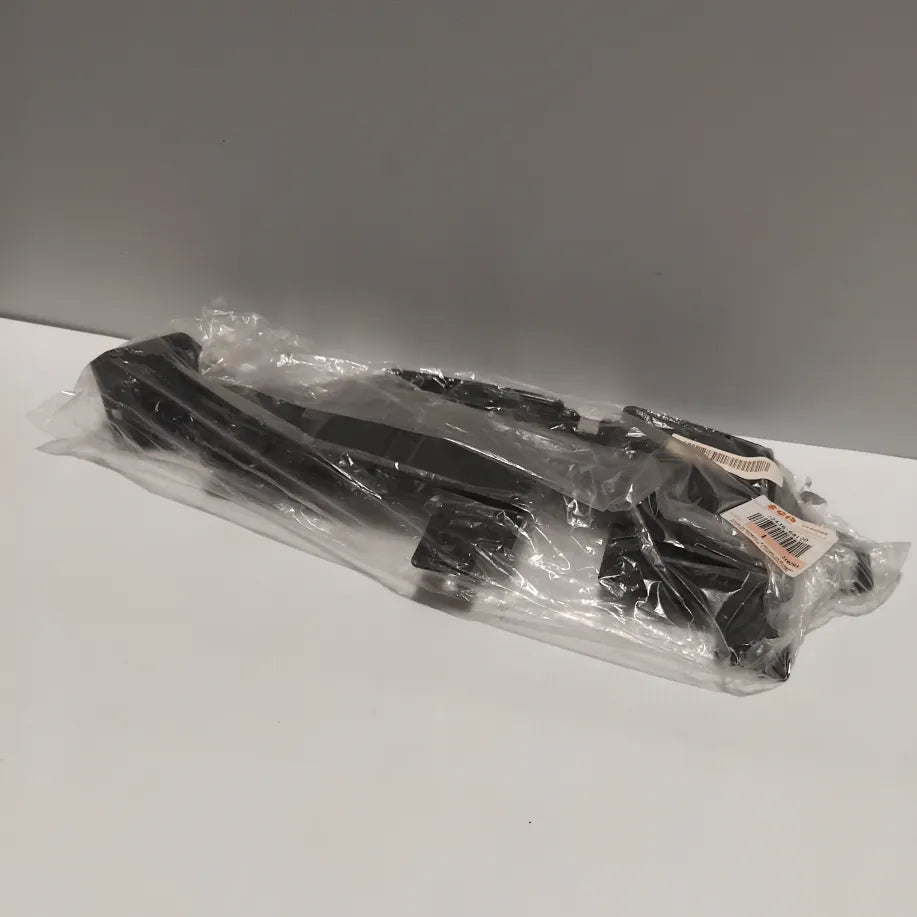 Genuine Suzuki Cover,Front End Side,R | 72436-68L00-000
