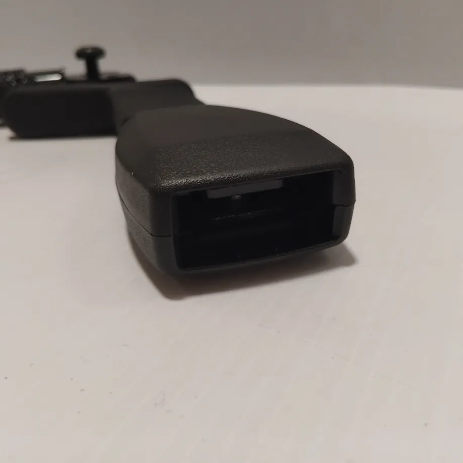 Genuine Volvo Pretensioner | 8630467