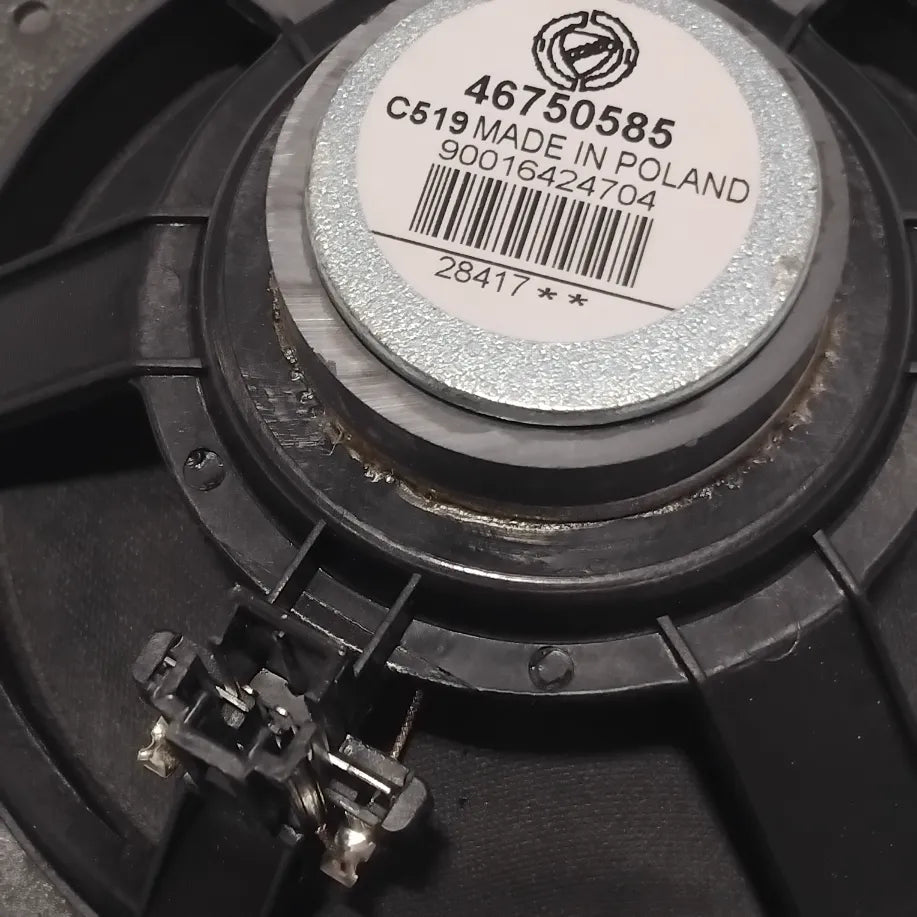 Genuine Fiat Loud Speaker | 46750585
