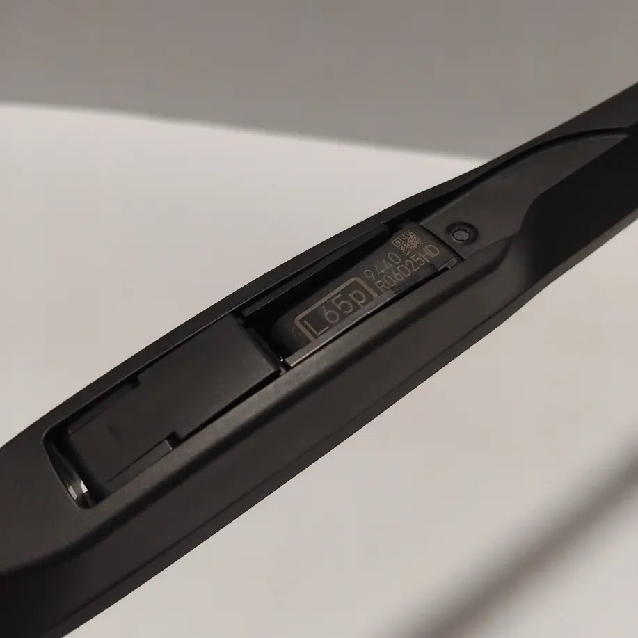 Genuine Toyota Blade, Fr Wiper, Lh | 85222-60260