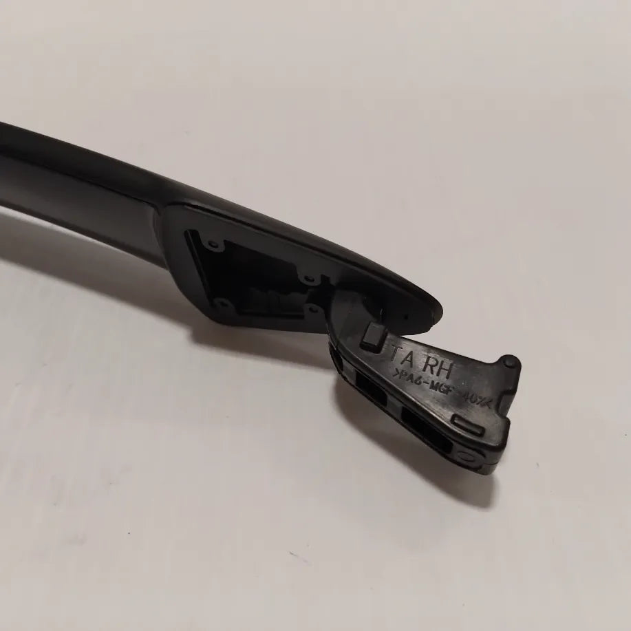 Genuine Kia Handle Assy-Dr O/S R | 826611Y000