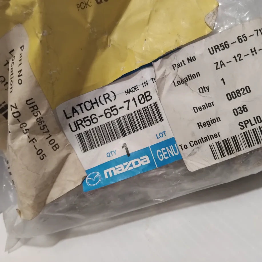Genuine Mazda Latch (R) | UR5665710B