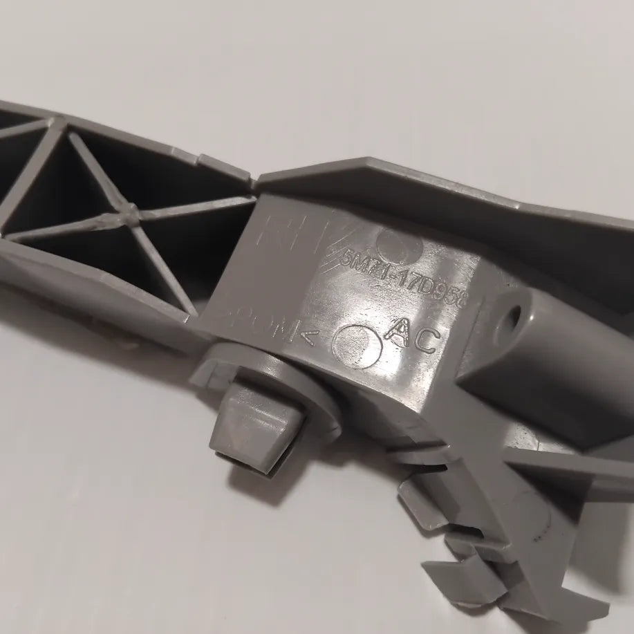 Genuine Mazda Retainer (R) Fr | DD59500T1B