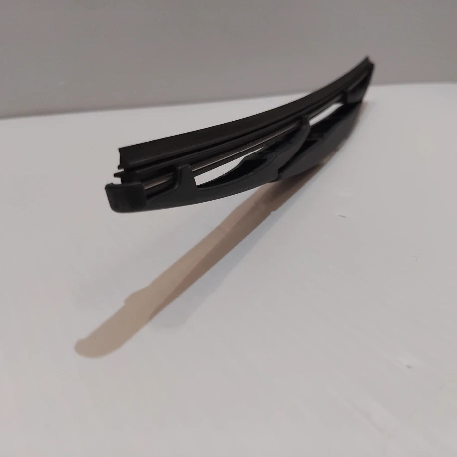 Genuine Mitsubishi Wiper Blade, Rr 351Mm | VP841164