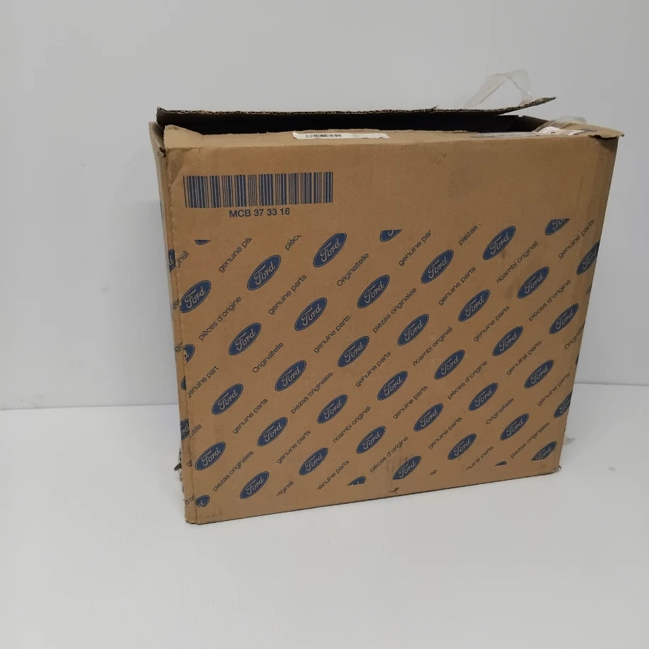 Genuine Front Left Door Latch - Ford Focus | 2537200