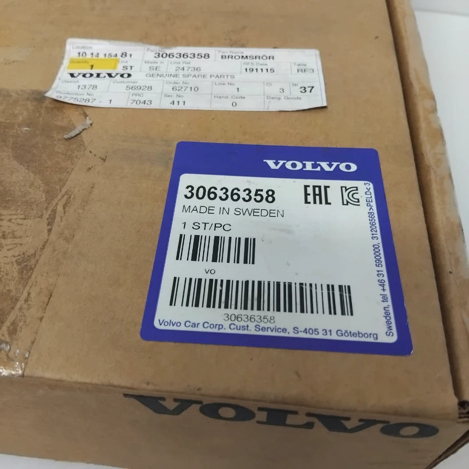 Genuine Left Brake Pipe Connector - Volvo S60 / S80 / V70 / XC90 | 30636358