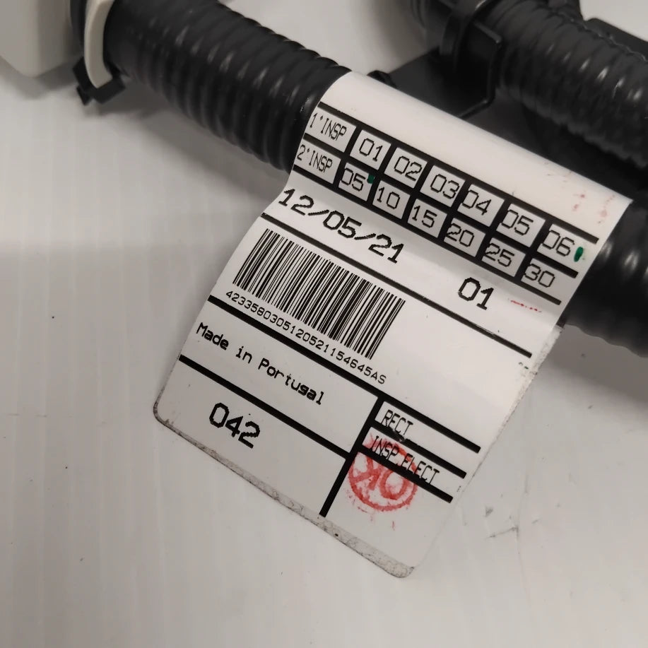 Genuine Vauxhall Headlight Wiring Harness | 42335803