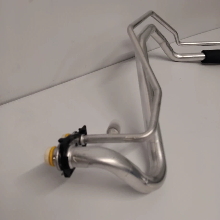 Genuine Delivery Line Pipe - Volvo V40 Cross Country | 31467922