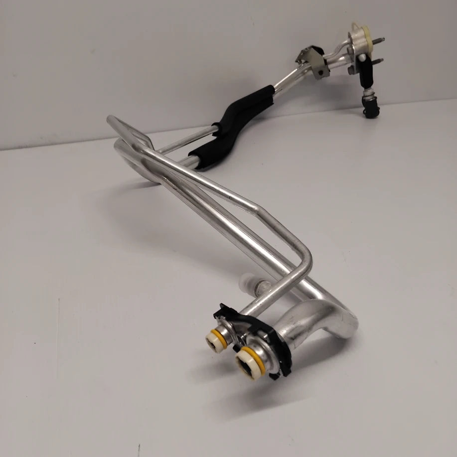 Genuine Delivery Line Pipe - Volvo V40 Cross Country | 31467922