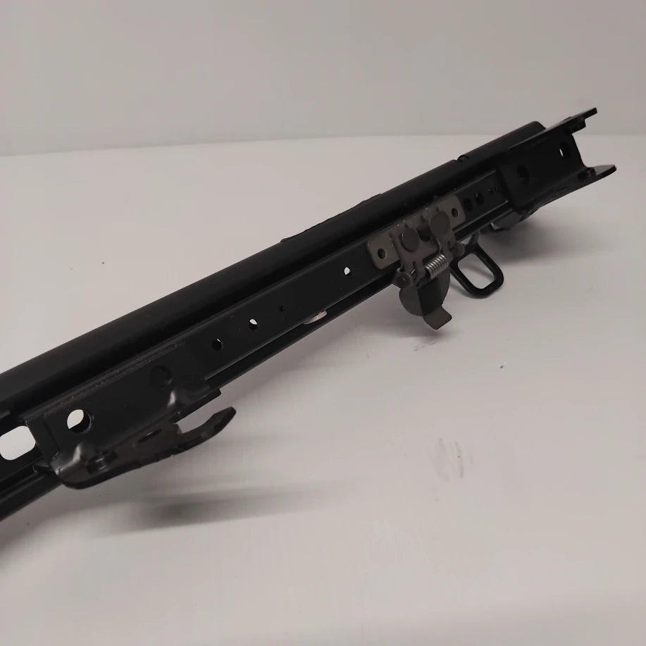 Genuine Volvo Slide Rail | 9123872