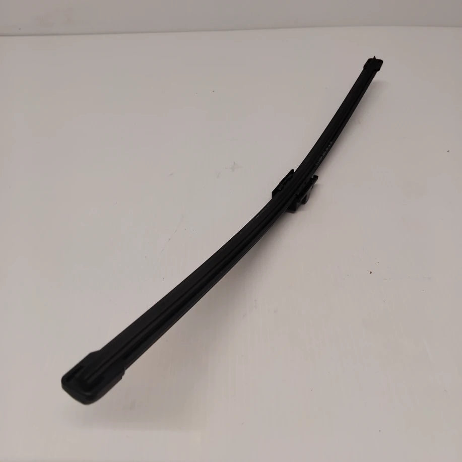 Genuine Volvo Wiper Blade Kit | 31333380