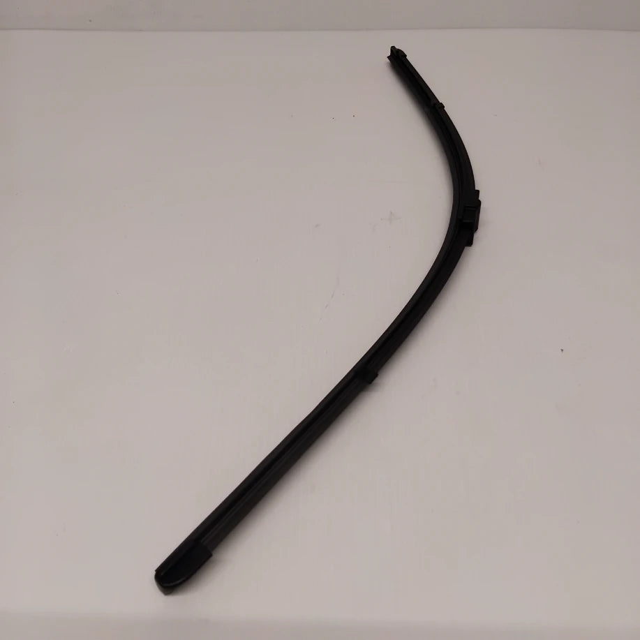 Genuine Volvo Wiper Blade Kit | 31333380