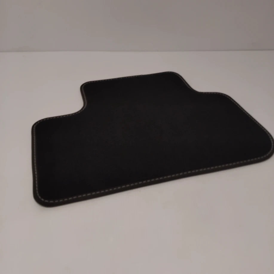 Genuine Mitsubishi Mat Set Text Eleg A/T | SP041071