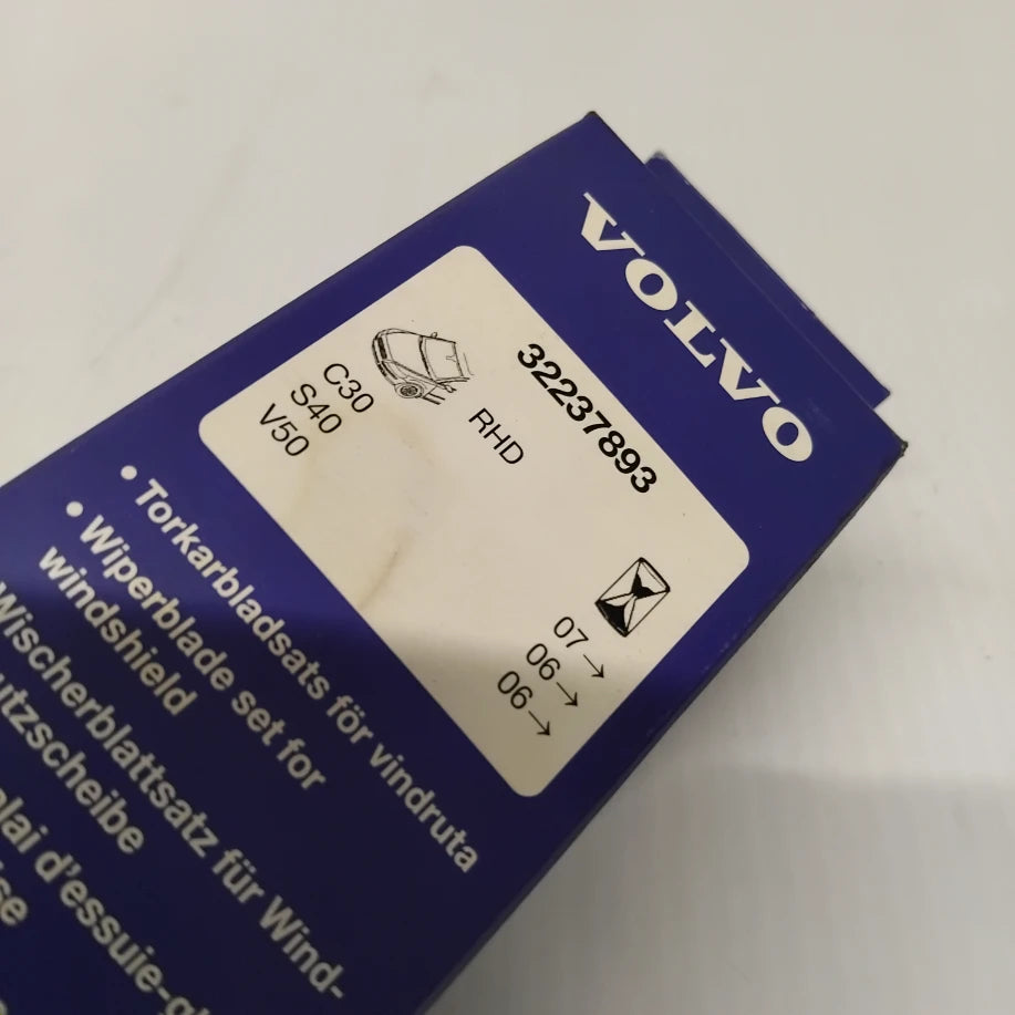 Genuine Volvo Wiper Blade Kit | 32237893