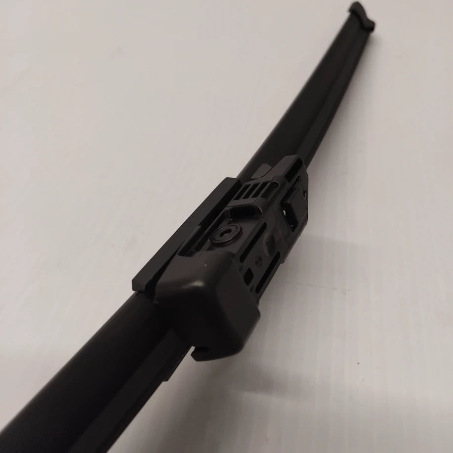 Genuine Volvo Wiper Blade Kit | 32237893