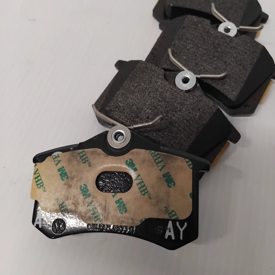 Genuine SEAT Brk Lining | 5K0698451E