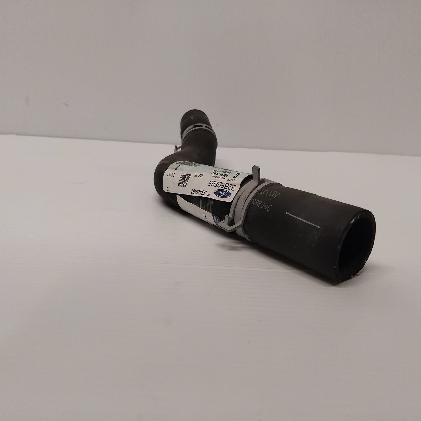 Genuine Upper Radiator Hose - Ford Fiesta 1998-2006 | 1059164