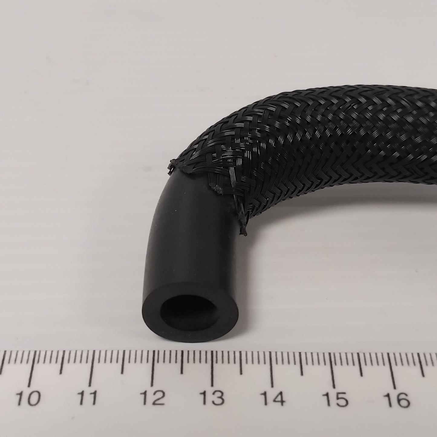 Genuine Air Filter Vent Hose - Ford Fiesta 1999-2002 | 1136553