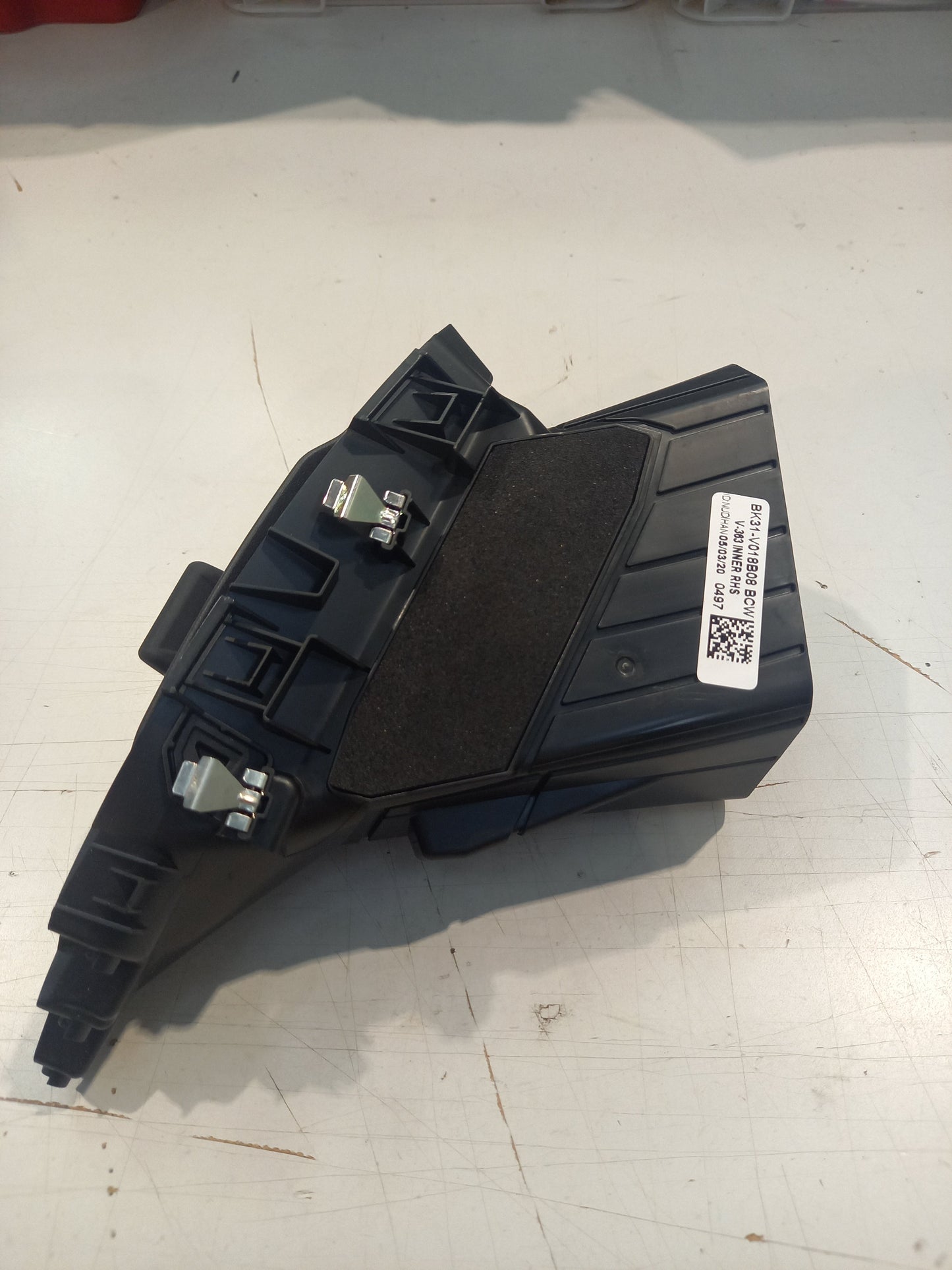 Genuine Ford Louvre Assy - Vent Air | 2375315