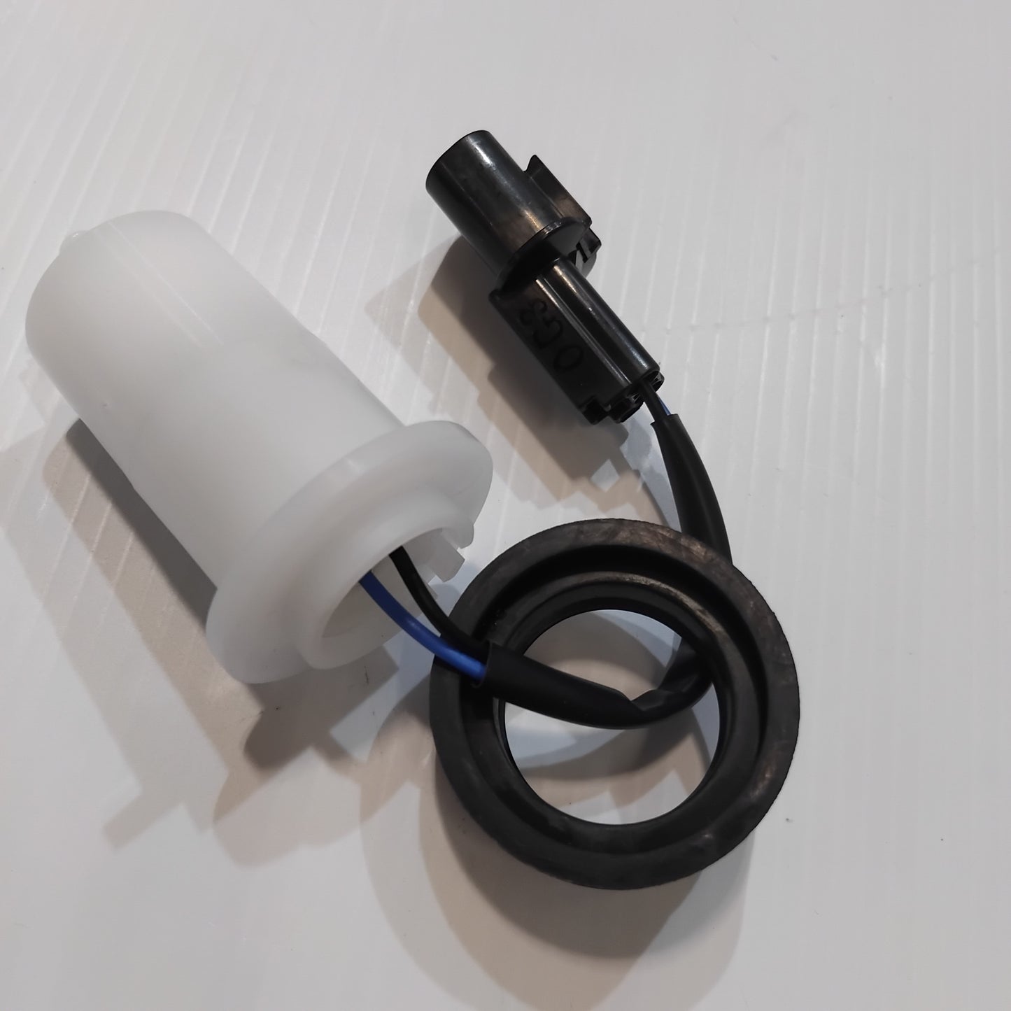 Genuine Windshield Fluid Level Switch - Kia Rio 2011-2017 | 985201W000