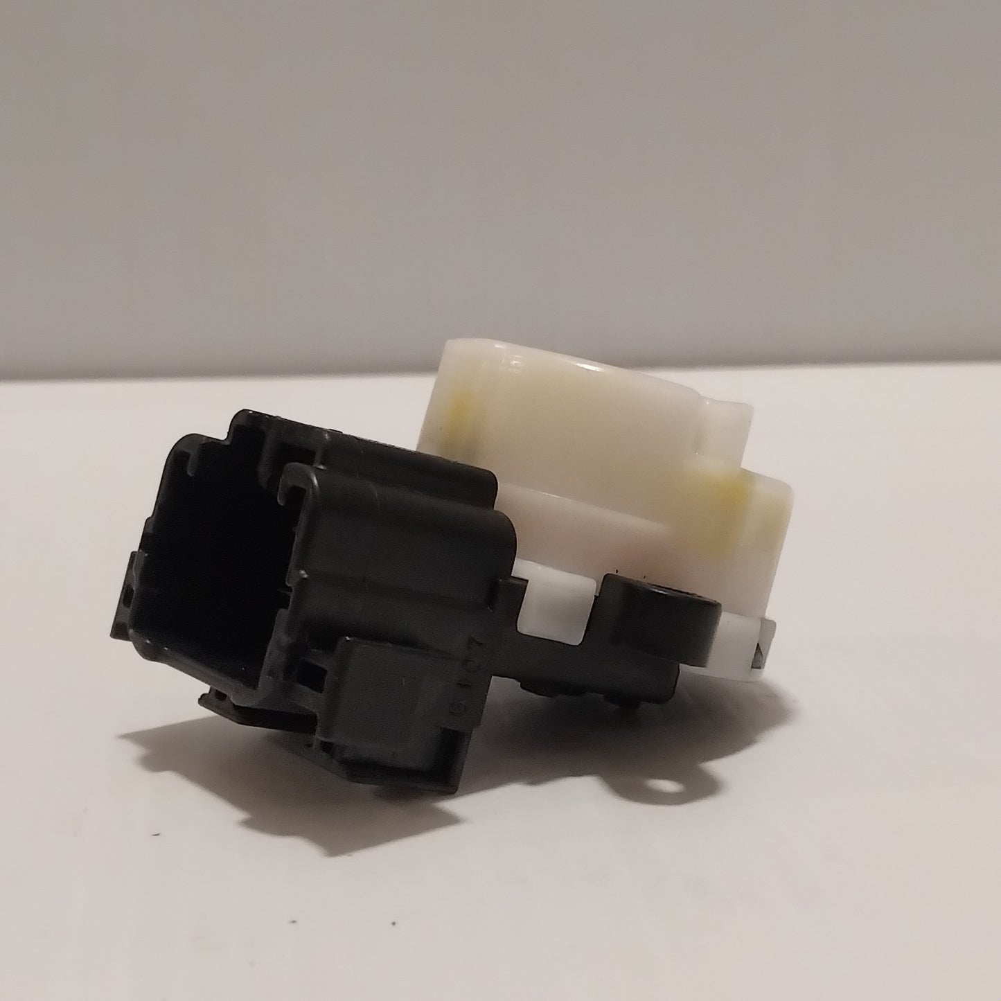 Genuine Suzuki Switch,Lock Set Avk310 | 37111-84M00-000