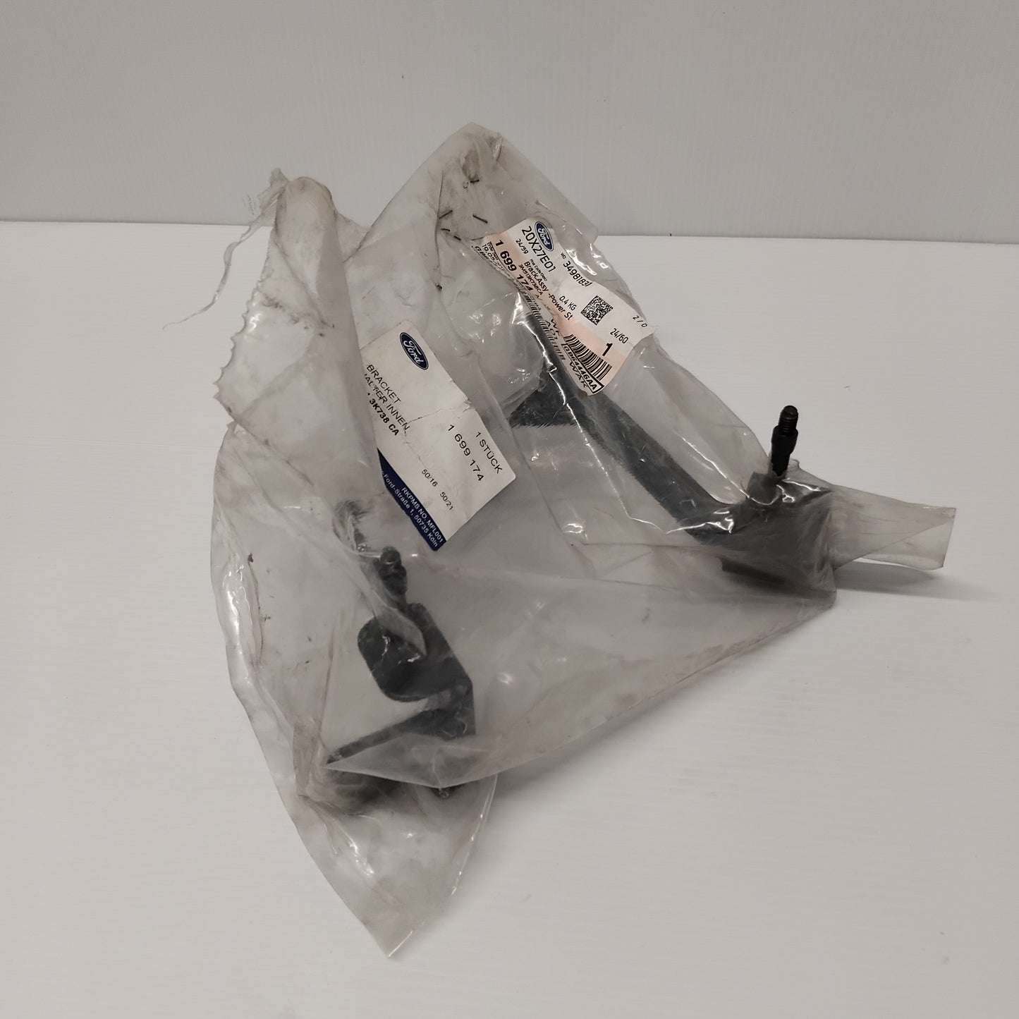 Genuine Ford Bracket Assy - Power Steering Pump | 1699174