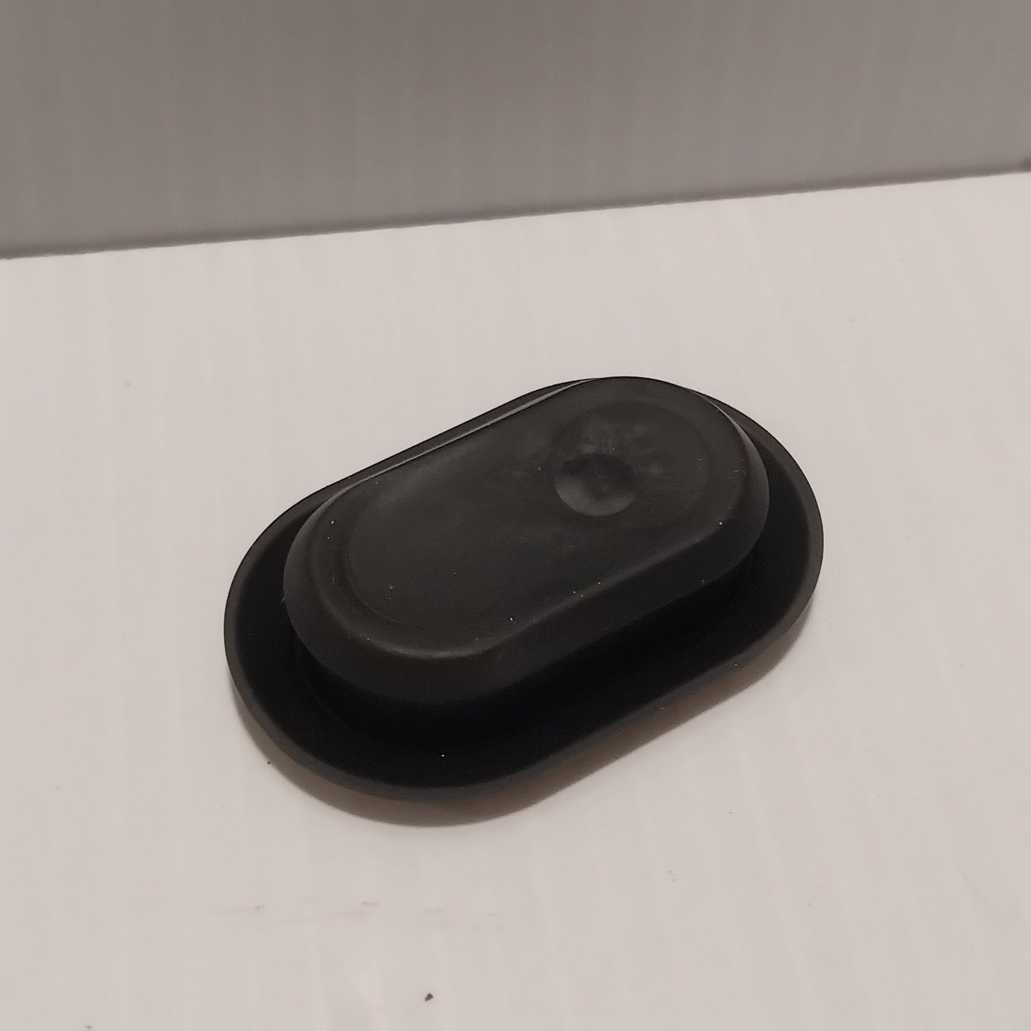 Genuine Ford Plug | 1699405