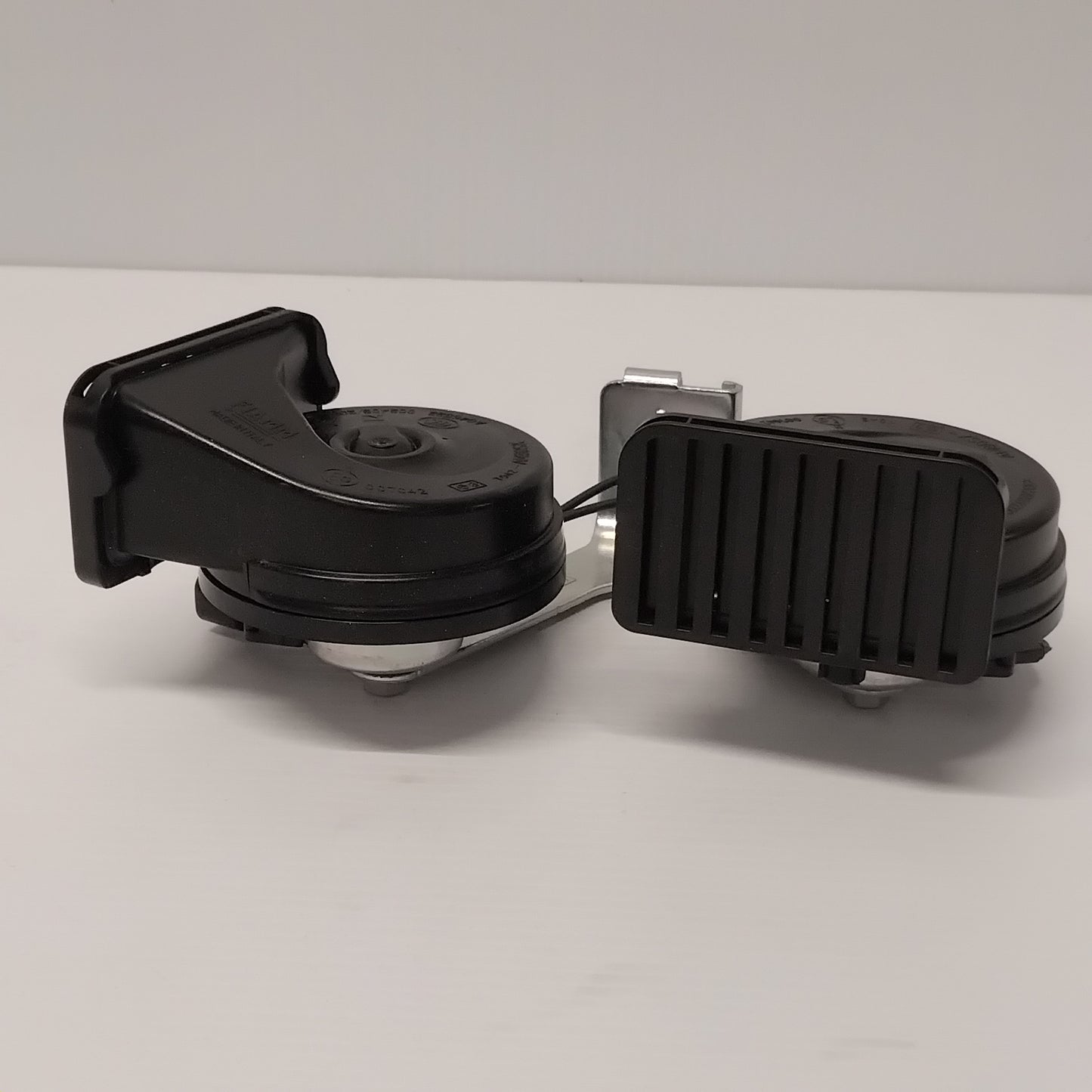 Genuine Ford Horn Assy | 2249638