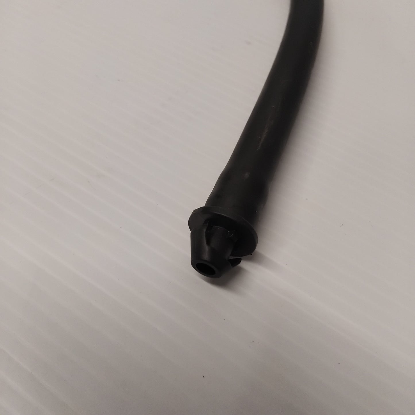 Genuine Rear Axle Vent Hose - Ford Transit 2011-2014 | 1719051