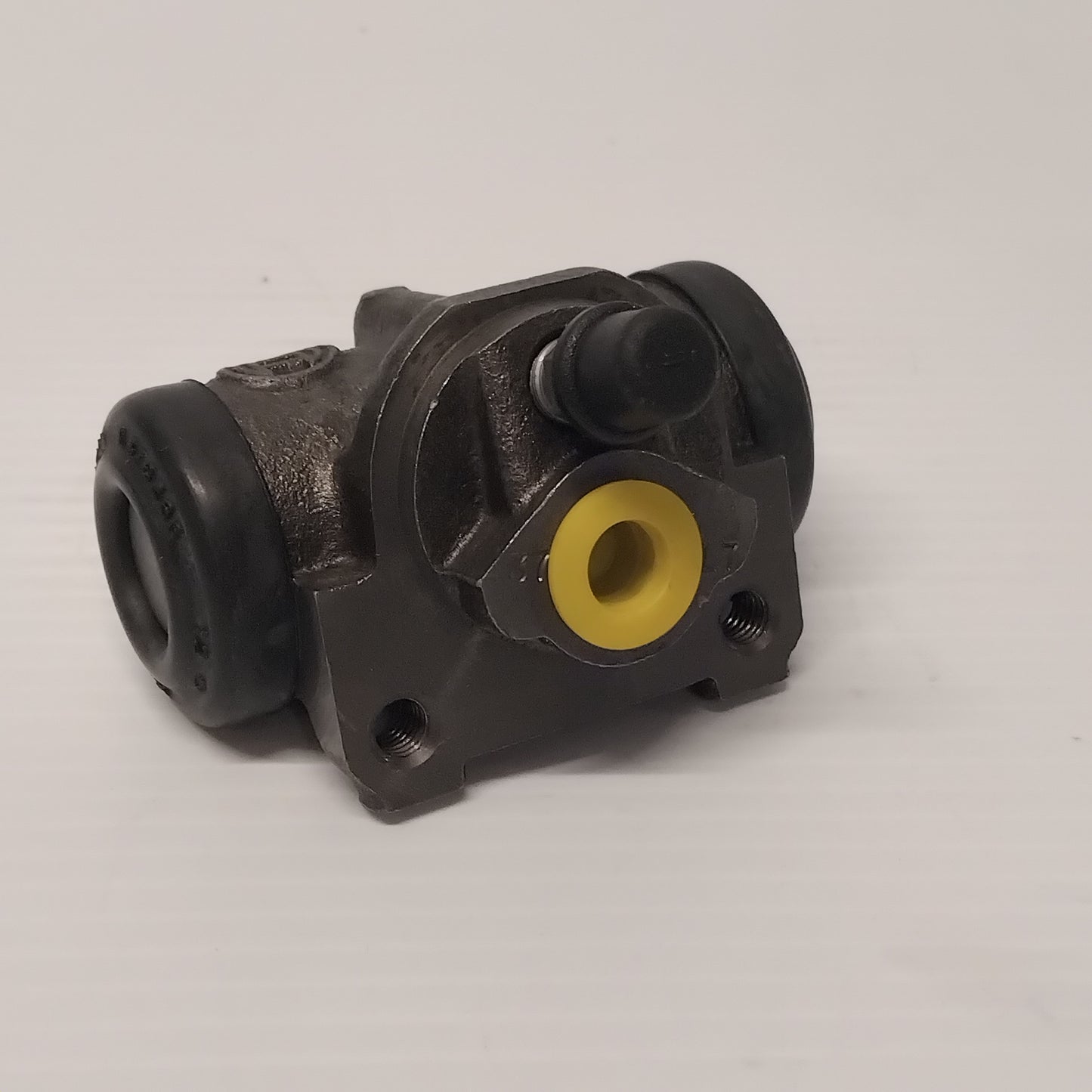 Genuine Rear Brake Cylinder - Ford KA 2008-2010 | 1554724