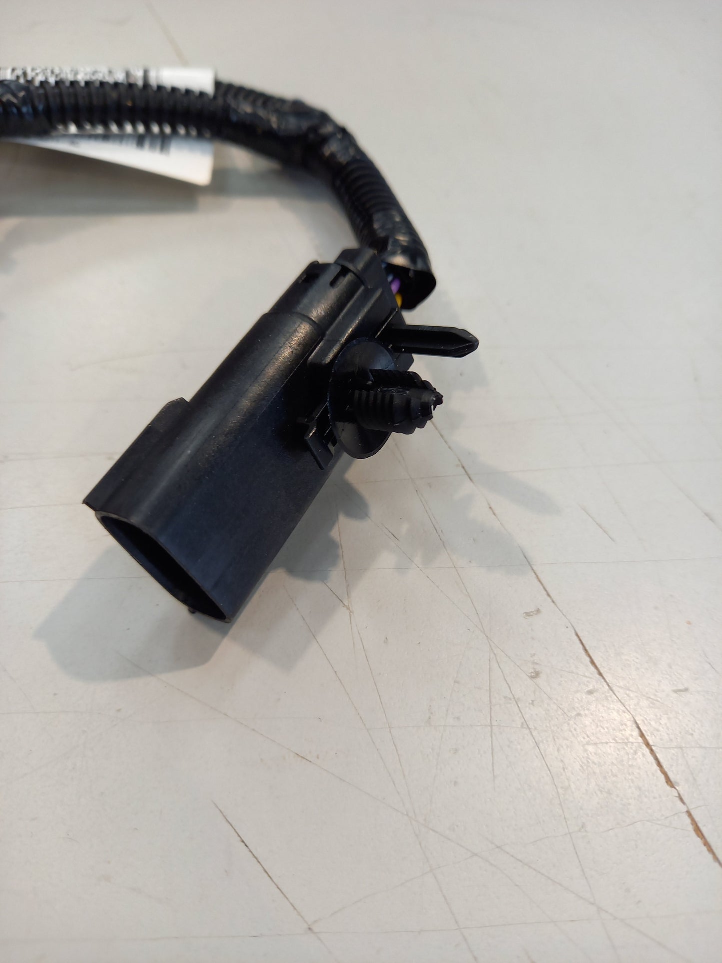 Genuine Jumper Wire with Headlamp Washer - Ford Kuga 2015-2020 | 1901823