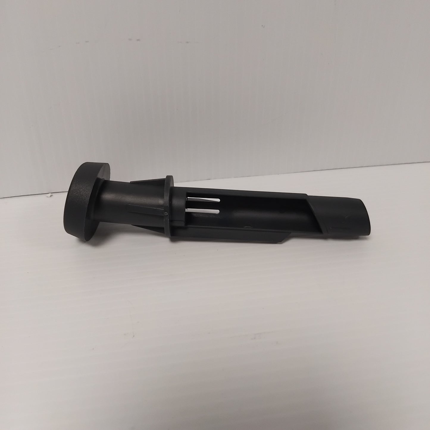 Genuine Rear Seat Headrest Bezel - Ford Mondeo 2007-2014 | 1486070