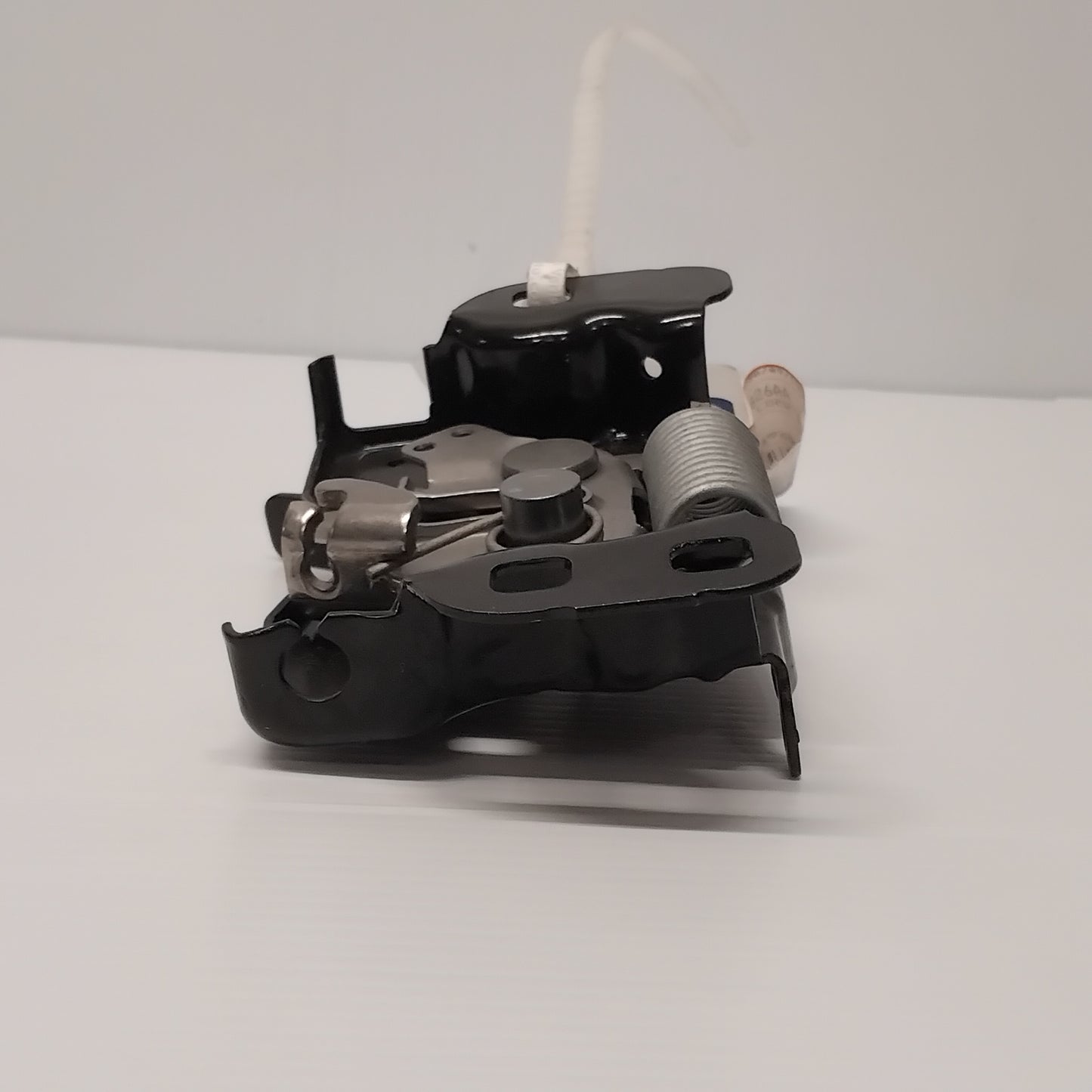 Genuine Jeep Lock | K04589826AA