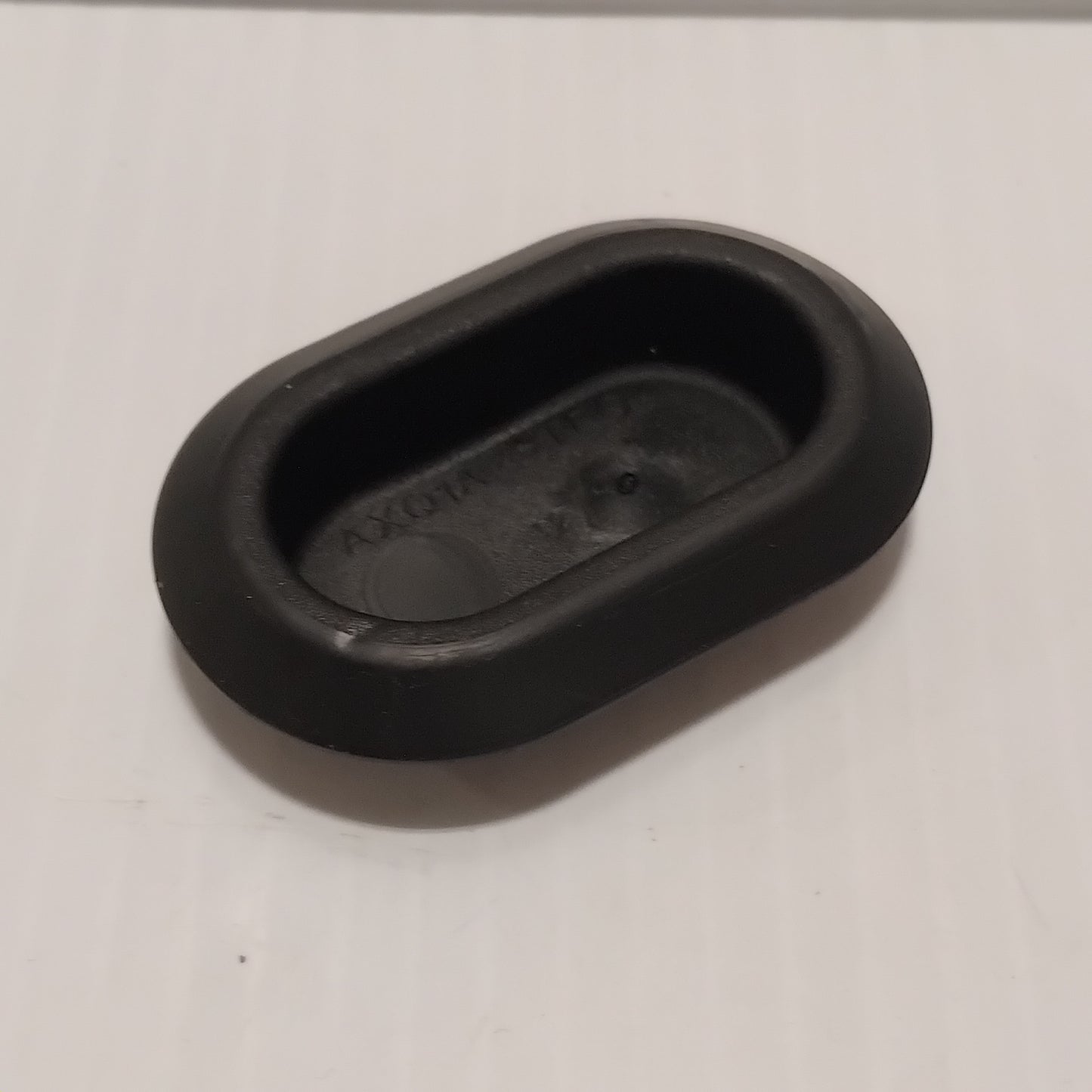 Genuine Ford Plug | 1699405
