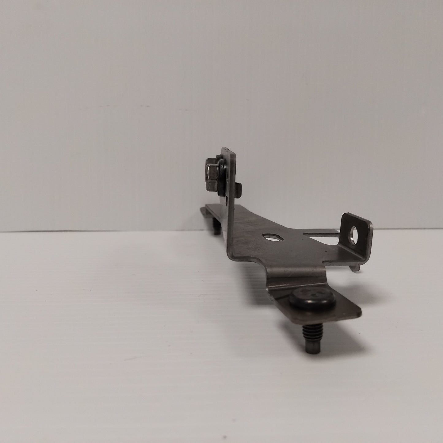 Genuine Stop/Start ECU Bracket - Ford Edge 2015-2024 | 1883807