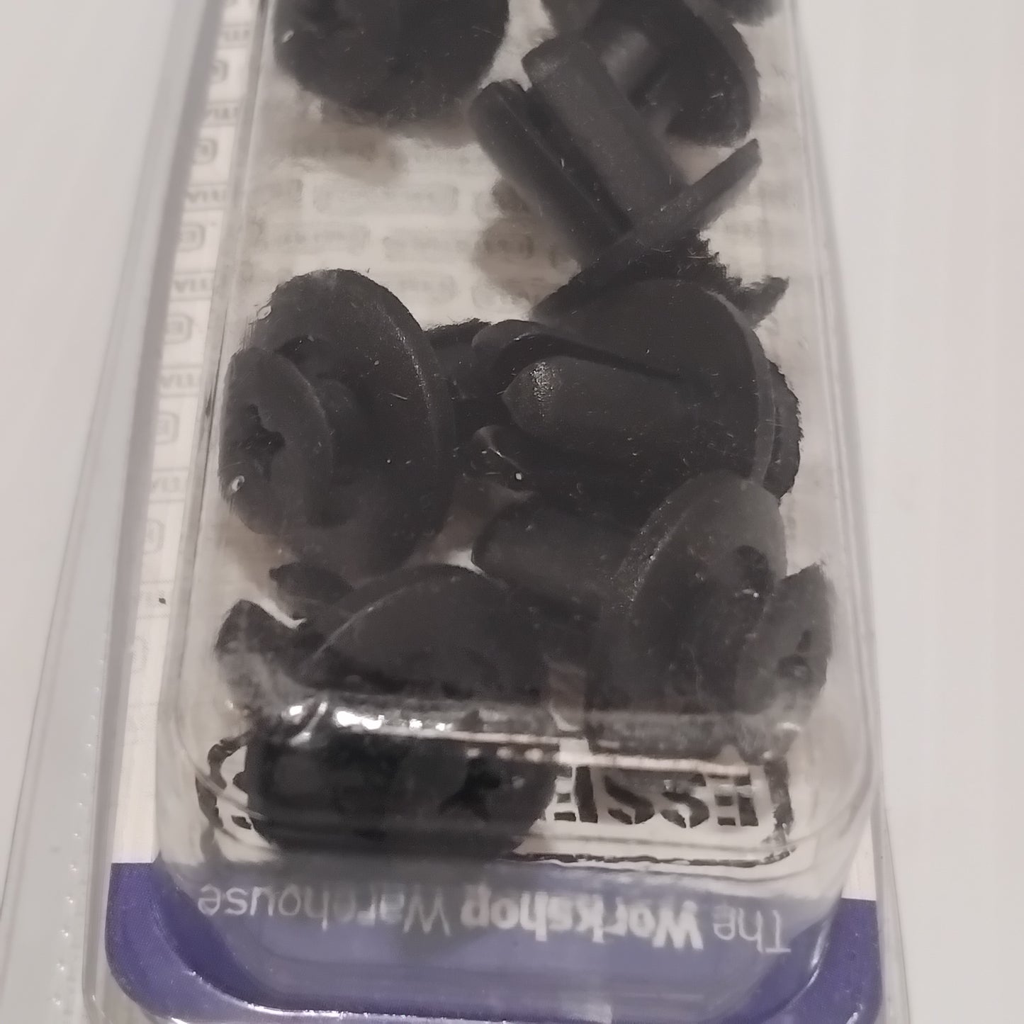 Screw Rivet Suit Hyundai/Mazda | YFIX520