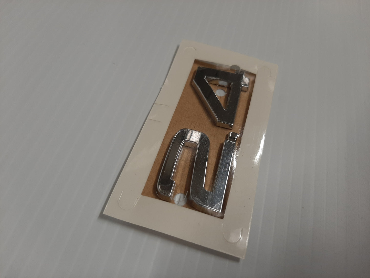 '2.4' Badge - Alfa Romeo 159 | 60694921