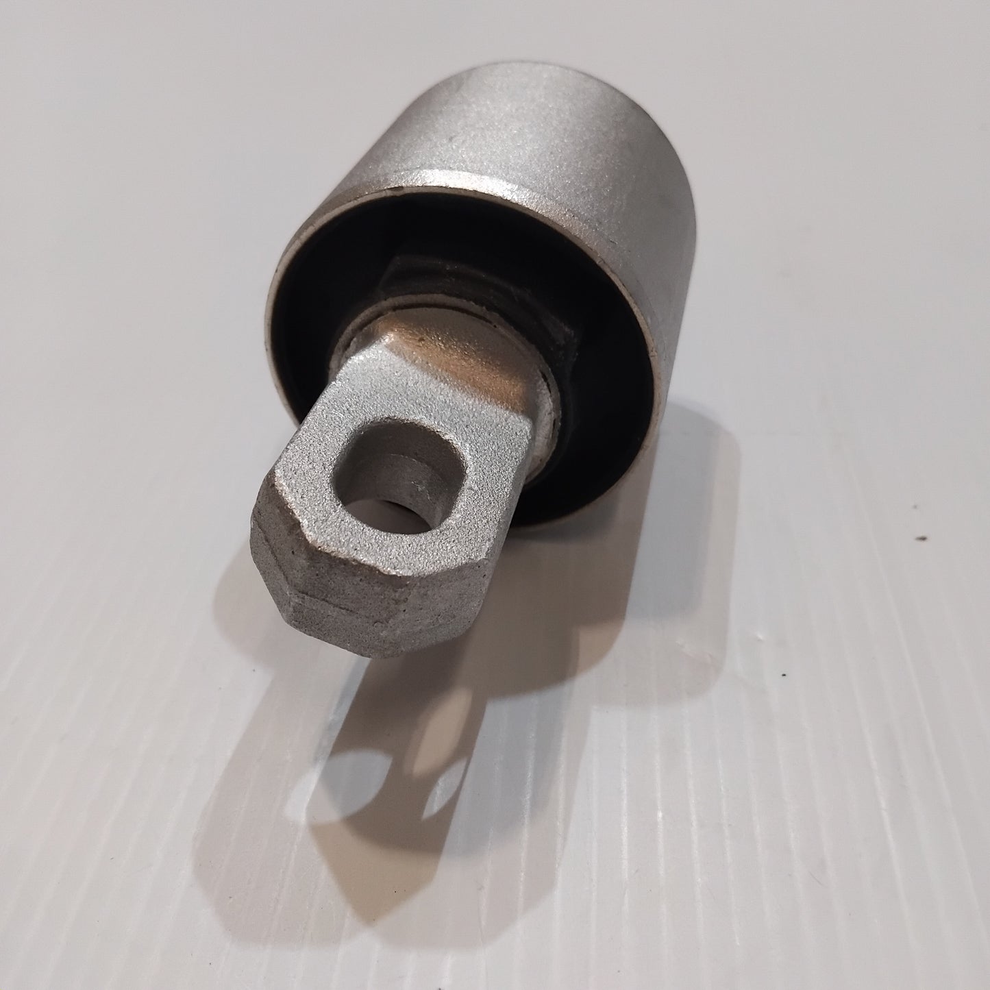 Genuine Volvo Bushing | 32292421