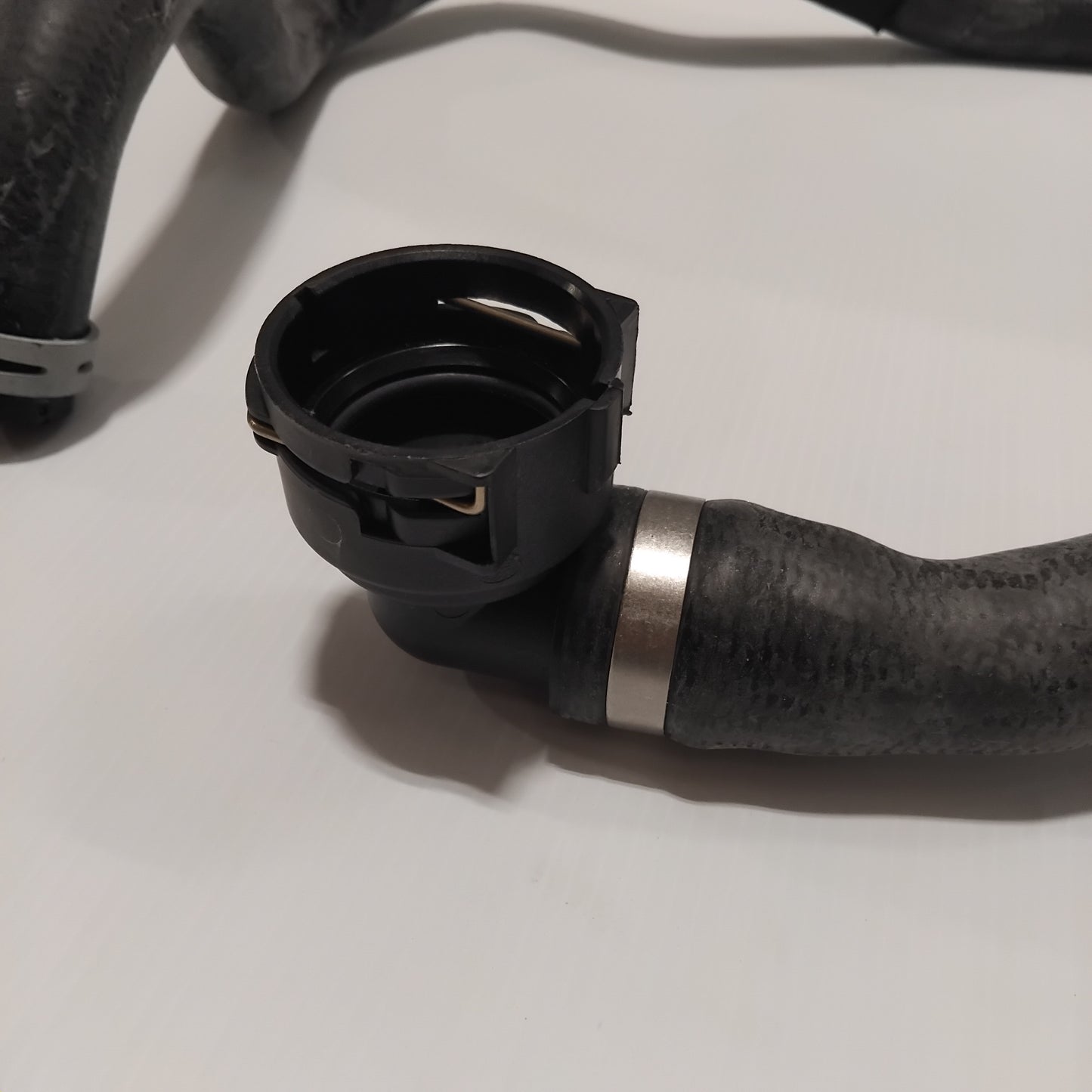 Genuine Volvo Radiator Hose | 31319311