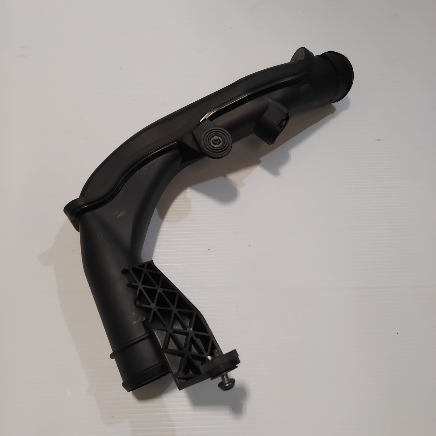 Genuine SEAT Pipe | 5N0145770A