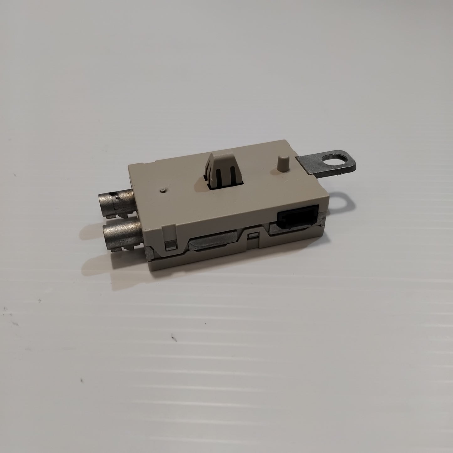 Genuine Volvo Antenna Amplifier | 30761703