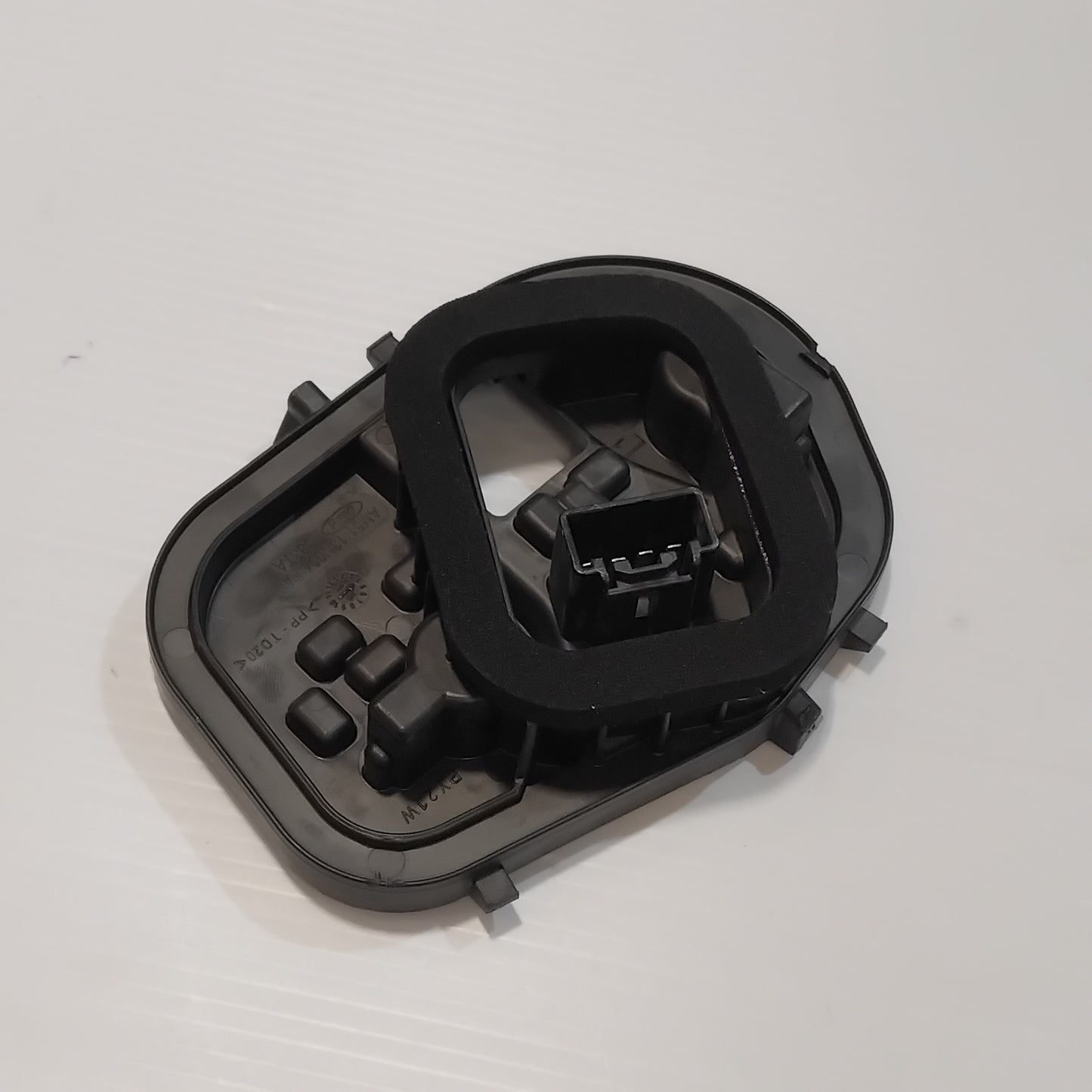 Genuine Rear Left Lamp Bulb Holder - Ford Focus C-Max 2010-2015 | 1703793