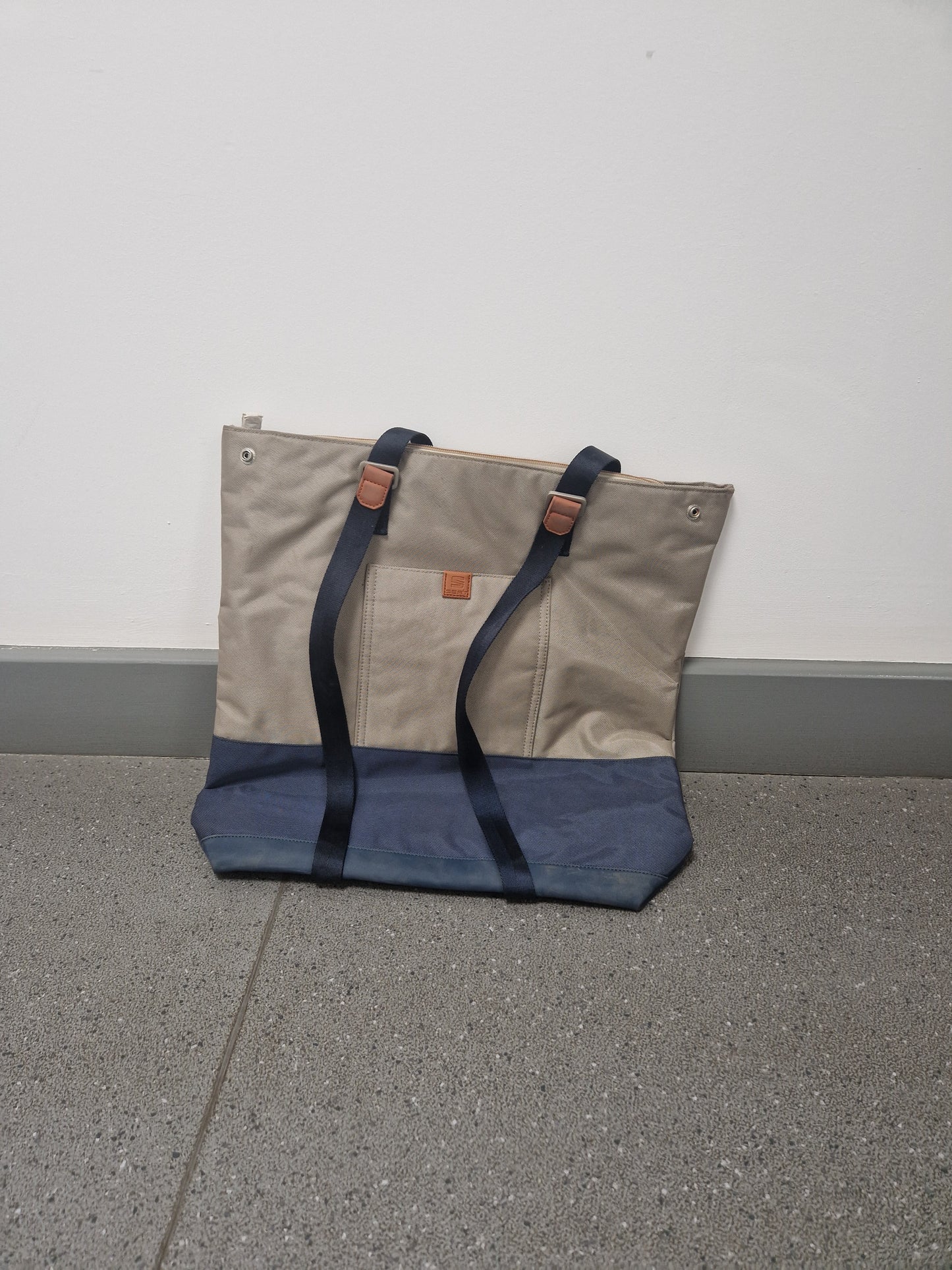 Genuine SEAT Bag | 6H1087317GAJ