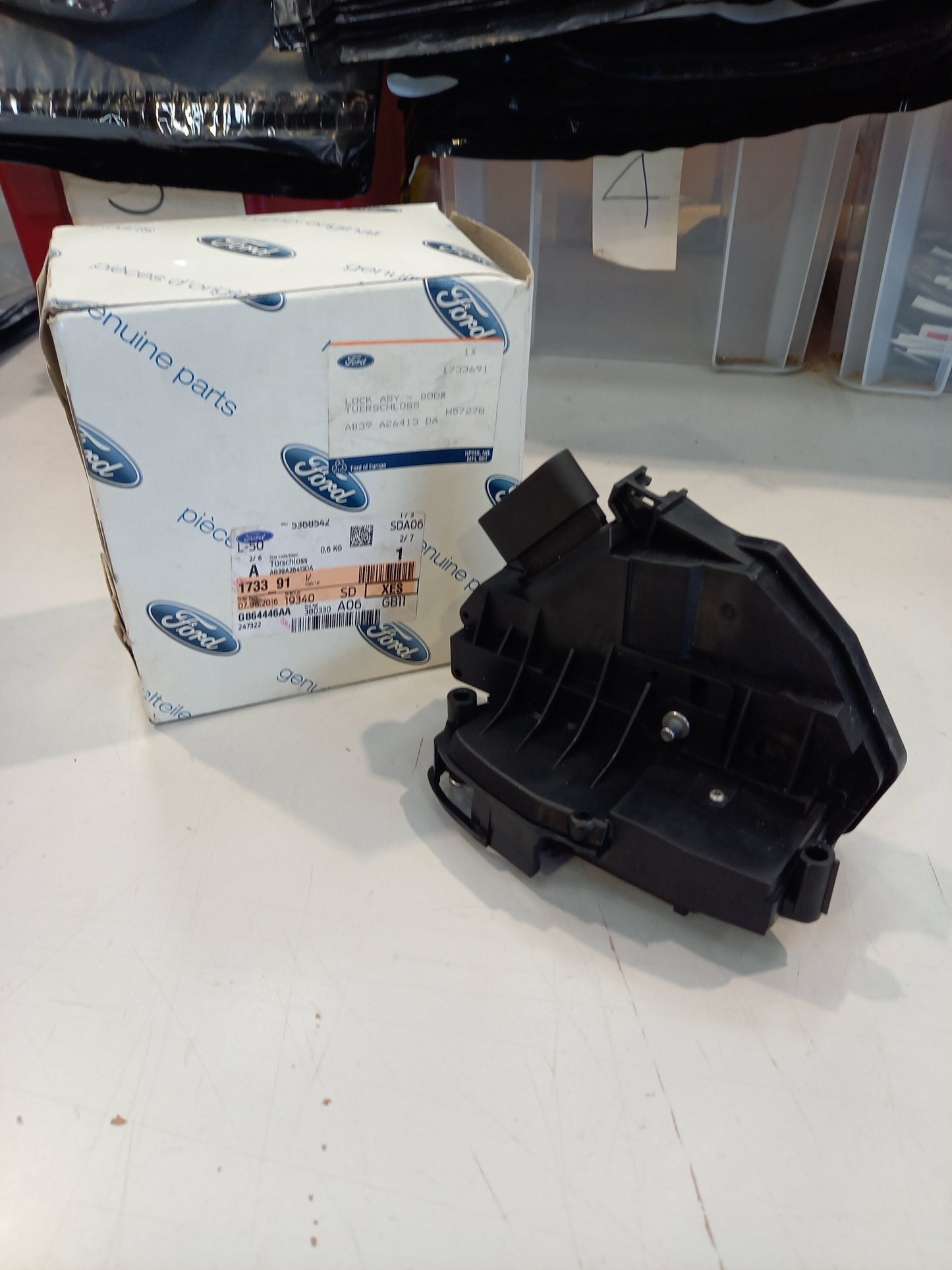 Genuine Rear Left Lock - Ford Ranger 2011- | 1733691