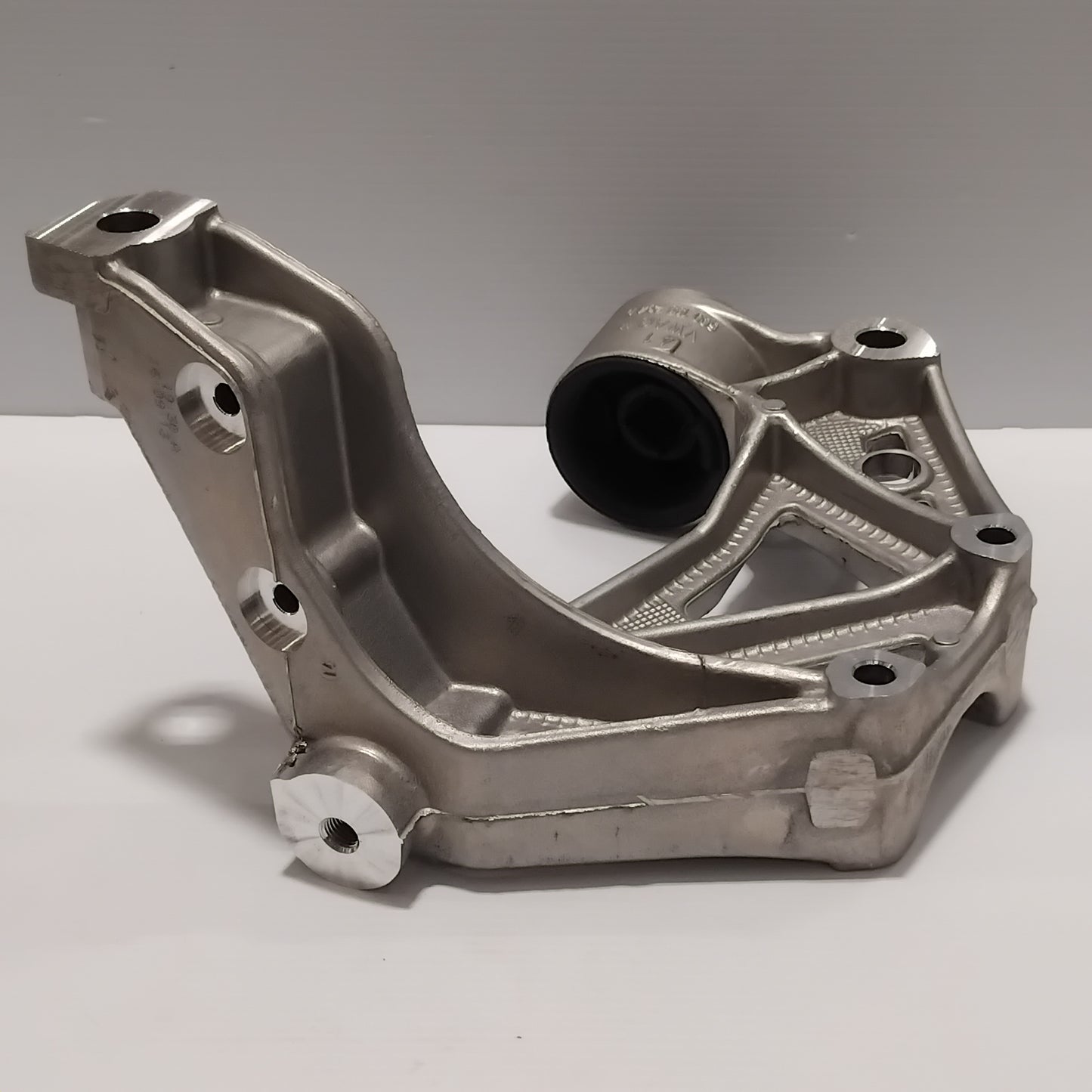 Genuine SEAT Bracket | 6Q0199294J