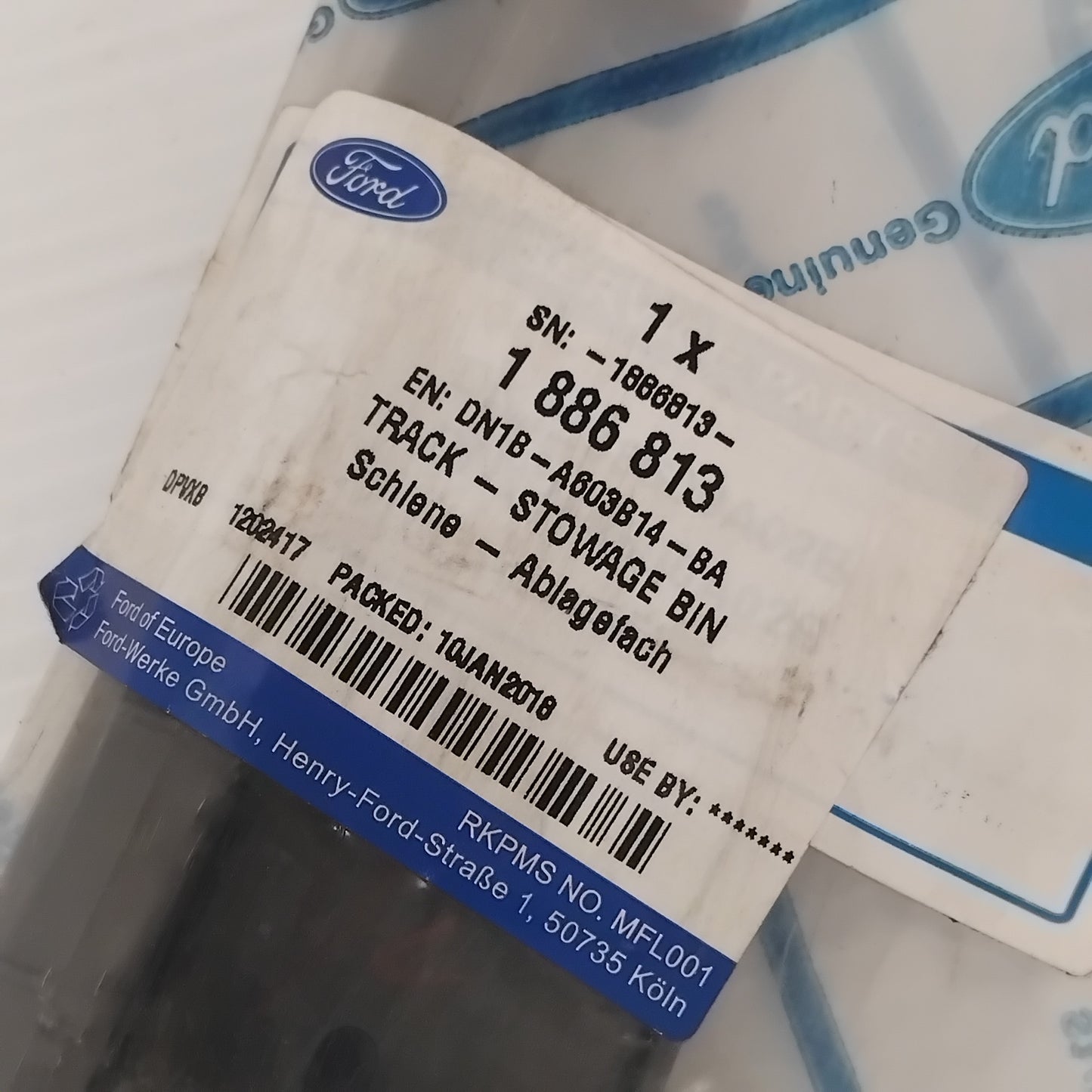 Genuine Ford Track - Stowage Bin | 1886813